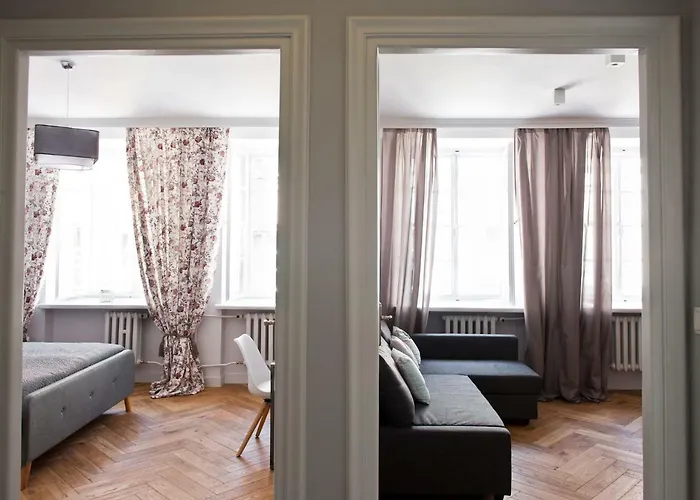 Red Brick Old Town Apartment *